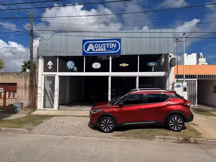 Agust&iacute;n Autos