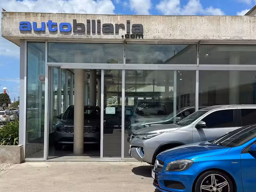 Autobiliaria Playa Grande