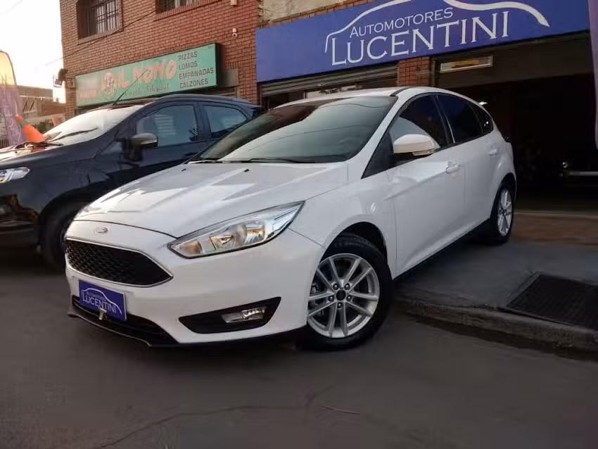 AUTOMOTORES LUCENTINI