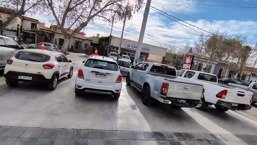 AUTOMOTORES PIP&Iacute;O FERN&Aacute;NDEZ