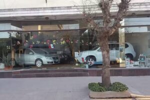 AUTOMOTORES ROBERTO CAMPAS