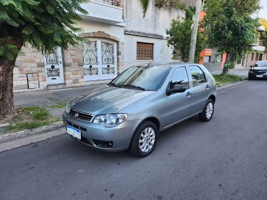 AUTOS USADOS WALTER GIL(Los Autos est&aacute;n en la cochera)(Concretar una entrevista para ver los Autos)