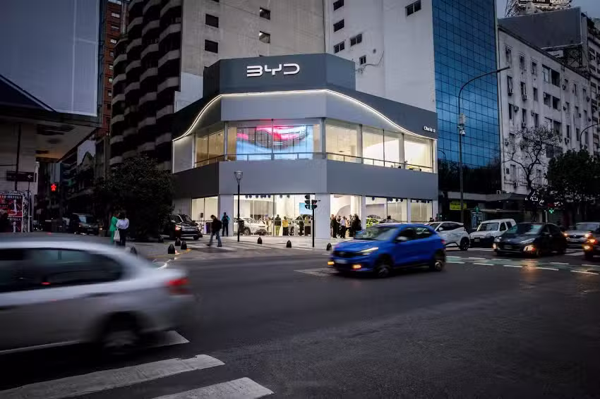 BYD ArgenDreams Obelisco