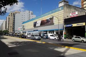 Car One – Chevrolet – Suc. Av Córdoba