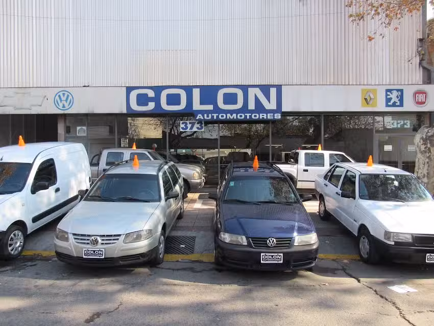 Col&oacute;n Automotores