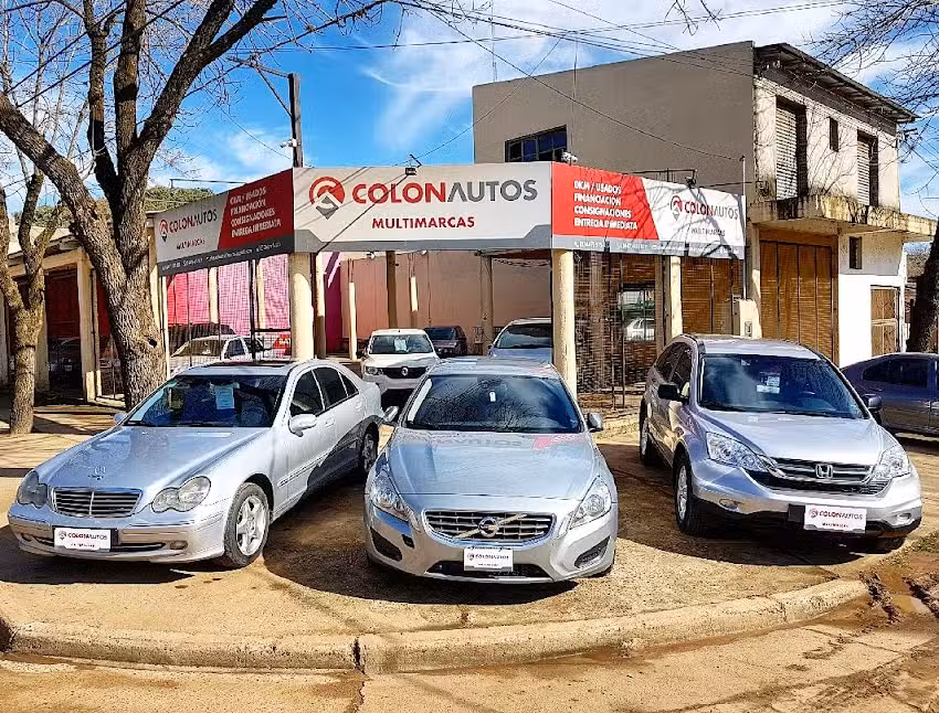Col&oacute;n Autos