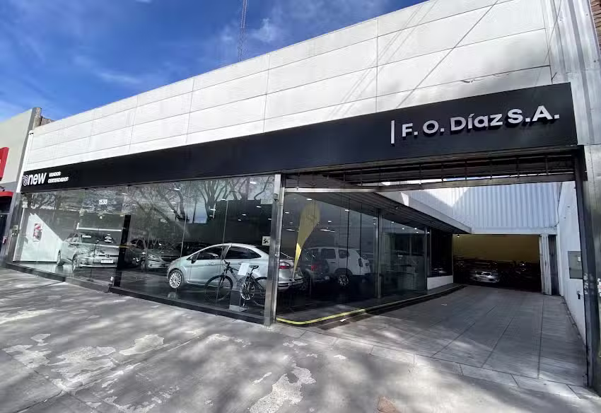 Concesionario Renault &ndash; CABA &ndash; Francisco Osvaldo D&iacute;az S.A.- RENEW USADOS CERTIFICADOS