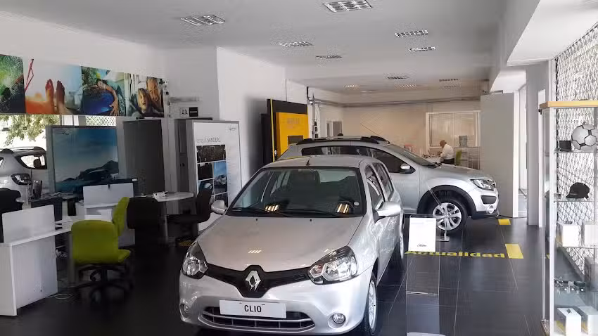 Concesionario Renault &ndash; Ca&ntilde;uelas &ndash; Petraglia S.A.