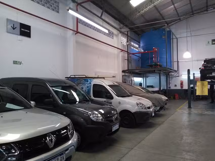 Concesionario Renault &ndash; Santa Fe &ndash; MACUA S.A.