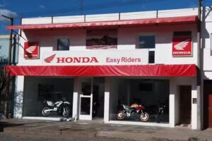 Easy Riders (Honda Motos)