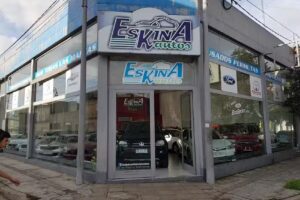Eskina autos