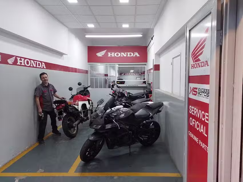 Excess Motos Service Oficial Honda