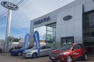 Ford Robayna