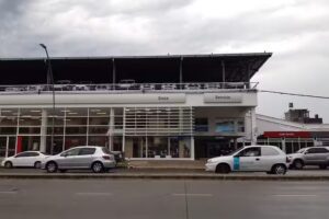 Ginza Concesionario Toyota.