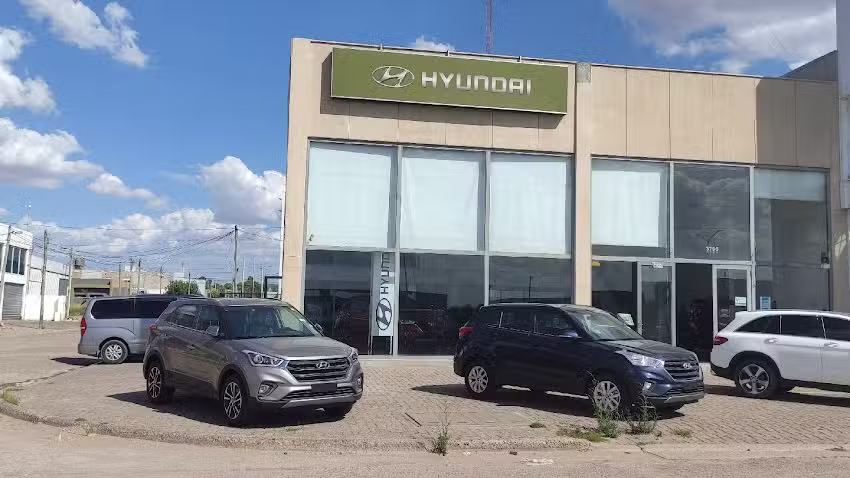 Luga automotores S.R.L.