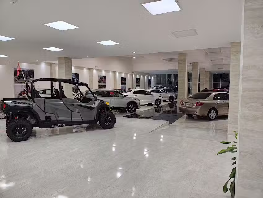 MOTOR SHOW AUTOMOTORES