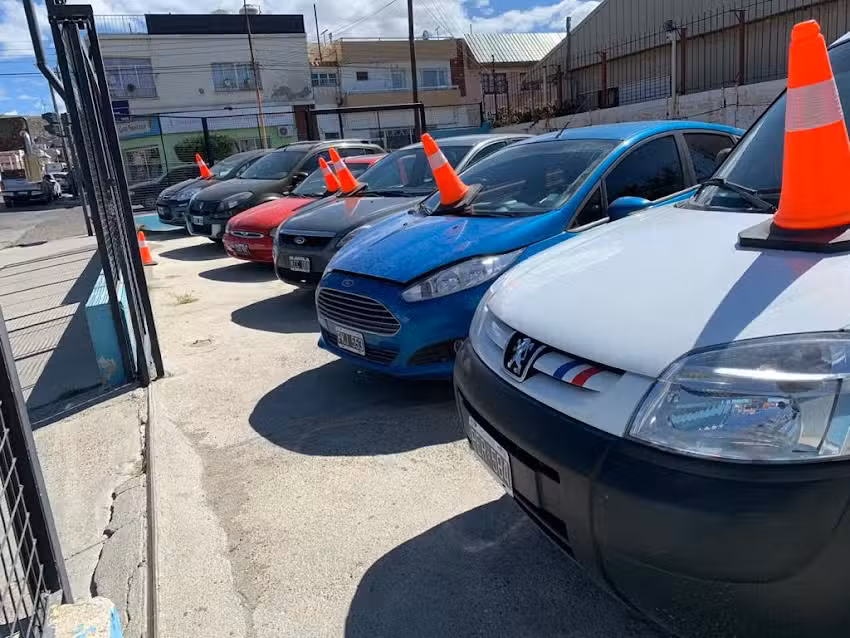 OC&Eacute;ANO AUTOMOTORES