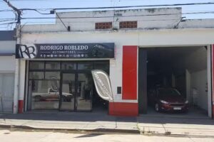 Rodrigo Robledo Automotores