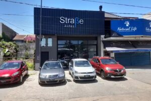 Strabe Autos