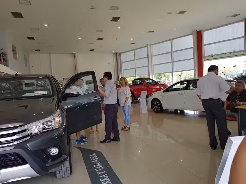 Toyota Derka y Vargas