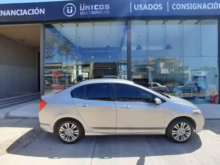 &Uuml;nicos Multimarcas