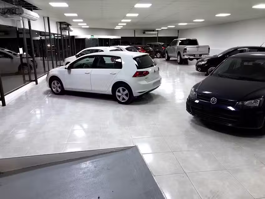 VALIENTE Concesionario